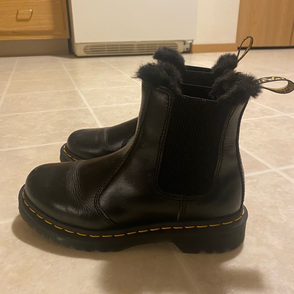 Dr. Martens faux-fur lined boots - Picture 3 of 6